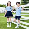 Roupa de Jardim de Infância Conjunto de Manga Curta Estilo Britânico Infantil Infantil Infantil Infantil Uniforme Escolar para Meninos e Meninas Conjunto Azul de Duas Peças