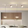 Spotlight Pendente de Restaurante com Grade de Trilho Longo de Múltiplas Cabeças Estilo Creme Criativo Móvel Sala de Jantar Bar Lâmpada Estilo Novo 2025