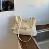 Bolsa Tote Retro de Grande Capacidade Transfronteiriça, Bolsa de Ombro Plissada Fashionável para o Dia a Dia 2026, Bolsa de Braço Elegante para o Cotidiano