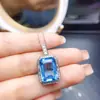 Venta al por mayor de fábrica Popular Colgante de Topacio Natural Plata S925 Incrustado Piedra Principal 10*15 Fábrica de Joyería Venta Directa