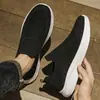 Zapatos Deportivos de Malla Tejida de Punto de Gran Tamaño Transfronterizos para Hombre Verano 2026 Nuevos Zapatos Casuales para Hombre sin Cordones con Suela Gruesa