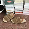 En Stock Estilo Coreano Nuevas Pantuflas Romanas de Algodón de Cordero para Mujer Suela Plana Punta Abierta Versátiles Zapatos de Piel Moda Casual