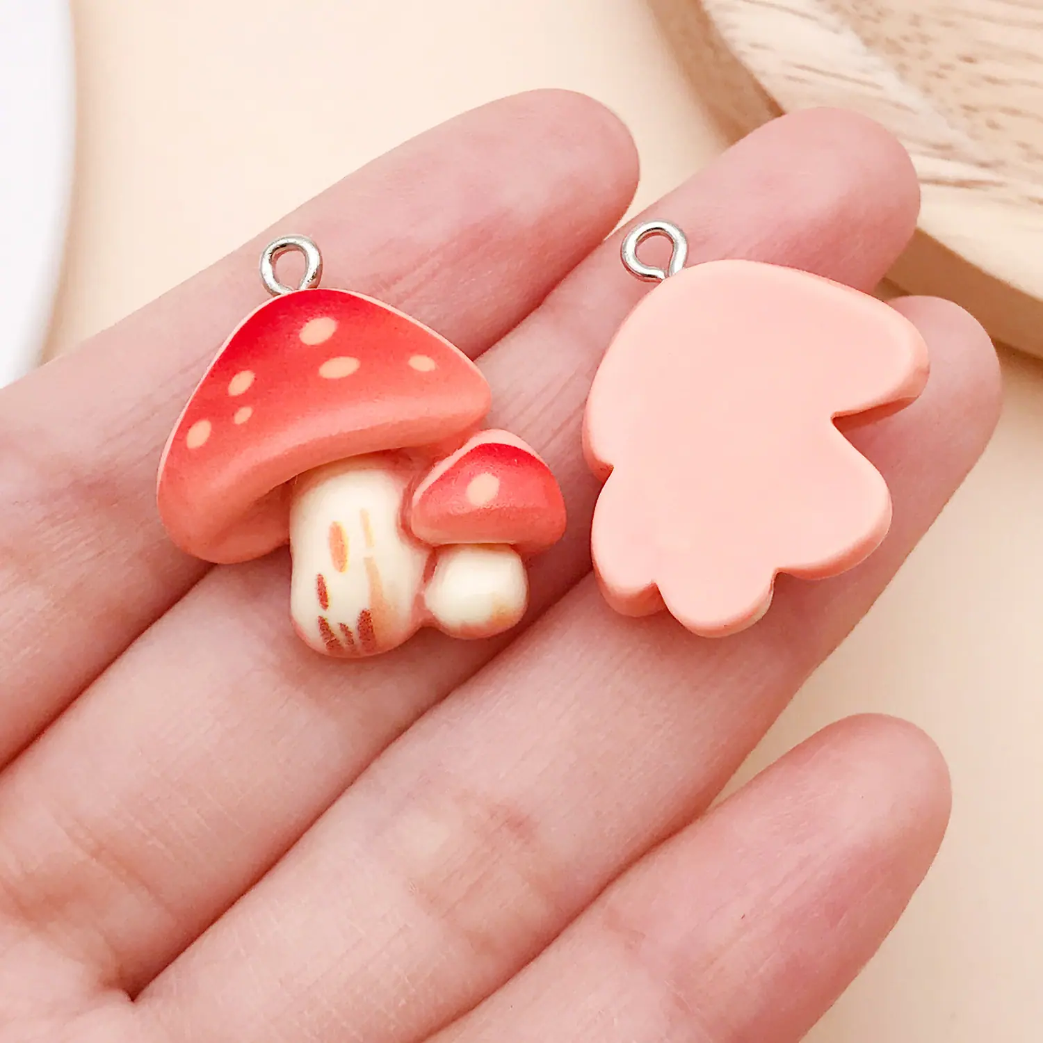 24774-P-粉红色树脂食玩丛林蘑菇26x23x9mm-2