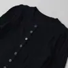 Outono de 2025 Nova Moda Feminina Estilo Europeu e Americano Versátil Gola Redonda Manga Longa Cardigan de Tricô 2893164 Patchwork