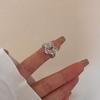 Anillo Retro Chapado en Oro Antiguo con Índice Micro-Pavimentado de Piedras Preciosas Lujo Accesible Gama Alta Elegante Diseño de Nicho Anillo de Diamante de Corazón