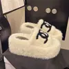 Pantuflas Peludas de Moda para Mujer 2026 Otoño/Invierno Nuevo Estilo para Exteriores Suela Gruesa Cómodas Suaves Versátiles Cálidas de Algodón
