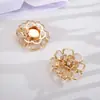 Accesorio único y creativo para manualidades: alfiler de solapa de camelia acrílico, accesorio decorativo versátil para puños de camisa