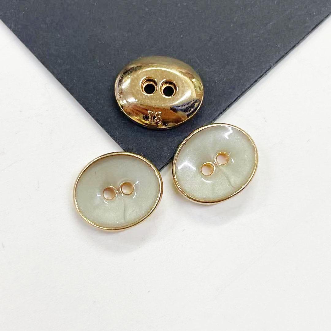 cb50a6575f33fb4b3c4e3a2c6d9b92