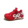Nueva colección de primavera y otoño de zapatillas de lunares para niñas, a la moda y versátiles, estilo princesa, adecuadas para correr y uso casual, con suela suave y antideslizante, perfectas para estudiantes
