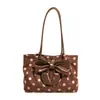 Bolso tote de ante con lunares y lazo de estilo coreano de moda para mujer, nuevo y moderno 2026, versátil, de gran capacidad, para llevar bajo el brazo