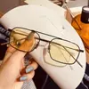 Gafas de Sol Kedun de Doble Puente para Mujer, Gafas de Sol con Protección UV, Moda Trendy 2022 para Rostro Redondo, Gafas de Sol de Celebridad de Internet, Cóncavas