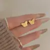 Pendientes Metálicos de Alta Gama al por Mayor Transfronterizos para Mujer 2025 Nuevo Estilo Caliente Pendientes de Lujo Accesible Joyería de Oreja Simple Elegante