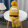 Chapéu de urso infantil para outono e inverno, chapéu de bebê quente à prova de vento, de algodão tricotado, com forro de fleece e cachecol espessado de design integrado