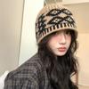 Gorro de lana de punto con cuadros de diamantes a juego de colores vintage para mujer, gorro de pescador para otoño e invierno, gorro Baotou pequeño, gorro cálido
