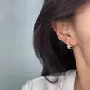 2025 Nuevos Pendientes de Hebilla para Oreja Estrella Cruz Zircón Super Brillantes de Nicho de Gama Alta Elegantes Pendientes Versátiles Exquisitos