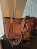 Bolso de mano retro simple, Bolso grande de capacidad para mujer, Bolso de hombro casual de alta gama para mujer, Bolso tipo cubo versátil