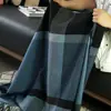 Fabricante de comércio exterior personalizado OEM pequeno cobertor cochilo tricotado macio cobertura ar condicionado cobertor verão A-classe cobertor de lã fina