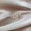 Pendientes de Perla Estilo Coreano Francés Elegante con Cierre de Plata 925 Pendientes de Gama Alta Corazón Flor Pendientes Versátiles para Mujer Venta al por Mayor