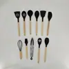 Juego de Utensilios de Cocina de Silicona Colorida con Mango de Madera Resistente a Altas Temperaturas Antiadherente Espátula Cuchara Raspador Utensilios de Cocina Domésticos Herramientas para Hornear Venta al por Mayor