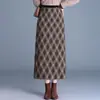 Nuevo midi falda de cuadros 2026 para mujer, otoño e invierno, de cintura alta, que se ajusta a la cadera, corte recto, con abertura, moderno