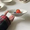 Plato Blanco Francés Estilo Ins con Patrón Vertical en Relieve Bol Bajo Simple Cerámica para el Hogar Bol para Yogur Bol Nido de Pájaro Bol para Postre