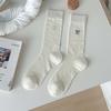 Calcetines de Verano de Malla Calada Transpirables para Mujer Estilo Ballet Color Sólido Media Caña Calcetines con Lazo Bordado Calcetines Apilados