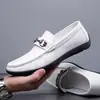 Zapatos de Hombre de Piel Suave Primavera 2026 Suela Suave Zapatos de Negocios Casuales para Hombre Verano Moda Británica Mocasines sin Cordones