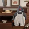 [Tian Xiaosi] Figura da Maçãzinha! Conjunto de Moletom Listrado Super Fofo e Macacão de Veludo Cotelê para Meninas, Moderno