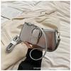 Bolso Pequeño de Moda Nicho para Axila para Mujer 2024 Nuevo Verano Caliente Bolso de Hombro para Viaje al Trabajo Retro Texturizado Bandolera