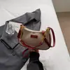 Bolso de Hombro Color Bloque Patchwork de Moda 2026 Nuevo Estilo de Verano Bolso de Hombro Simple y Único Versión Coreana Bolso de Mano con Cadena Bolso Cruzado