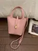 Bolso Cubo de Moda Nueva Primavera para Mujer, Diseño Casual y Único, Bolso de Hombro Estilo Nicho, Bolso Cruzado de Moda para Mujer 2026