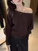 Suéter tejido negro de un hombro descubierto para mujer, adecuado para primavera, otoño e invierno, de corte holgado, manga larga, con un estilo casual y relajado