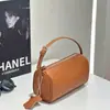 Bolsa de Almofada Simples Portátil Personalizada pelo Fabricante Bolsa de Mão Versátil na Moda Bolsa de Couro Genuíno para Canetas Transfronteiriça Atacado para Mulheres