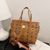 Bolsa Cesta de Legumes para Ir ao Trabalho para Mulheres 2025 Nova Versátil Francesa Ins Bolsa de Mão Exquisite Bolsa Transversal Leve Luxo