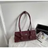 Bolsa Pequena Retrô de Luxo Outono e Inverno para Mulheres 2025 Nova Versátil Bolsa de Ombro Axila Moda Bolsa Satchel Bolsa Baguette