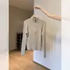 Top de capa base acanalado con solapa retro y cremallera para mujer Otoño Invierno Ajuste ceñido Ropa interior Suéter de punto con cuello semi alto