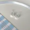 Pendientes Pequeños de Pastel Estilo Dulce Versátil Lindo para Mujeres Nicho Único Sensación de Alta Gama Pendientes de Tenedor Cuchara Aguja de Plata Exquisitos Accesorios para Orejas