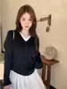 Colección nueva Otoño/Invierno 2026: Suéter de punto de dos piezas para mujer, perfecto como capa interior o para llevar como prenda exterior, en un delicado color albaricoque