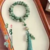 Pulsera de Raíz de Bodhi Estilo Paisaje con Cuentas Verdes Estilo Antiguo y Patrones Florales, una Pulsera de Cuentas Budistas para Sostener en la Mano para Mujeres en Estilo Chino Tradicional