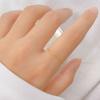Anillo de Acero de Titanio con Cadena Extremadamente Fina Simple para Mujer Diseño de Nicho Lujo Ligero Estilo Frío Oro de 18k Celebridad de Internet Joyería Versátil
