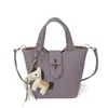 Bolso de Mano de Moda Simple Estilo Coreano con Patrón de Lichi, Bolso Cubo Vintage para Viajes Diarios, Bolso de Hombro Cruzado Versátil y Elegante