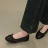 26 Zapatos de abuela retro franceses con lazo poco profundos de suela blanda, 2026 nuevos zapatos planos de ballet de estilo de hada de nicho con lunares