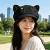 Sombrero Octagonal Delgado con Orejas de Gato y Forma de Nube para Mujer, Estilo Japonés, Suave y Versátil, Adelgazante, Boina Sombrero con Protección Solar para Salidas