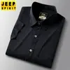 Verão nova camisa de lapela masculina solta cor sólida moda Tencel blusa botão bordado manga curta fina 2095