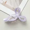 Presilha de Cabelo Semicircular com Padrão de Mármore de Novo Estilo Transfronteiriça para Mulheres, Grampo Elegante para a Parte de Trás da Cabeça, Acessório de Cabelo de Alta Qualidade