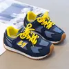 Zapatos blandos para niñas tipo Forrest Gump, nueva colección otoño 2026, zapatillas de entrenamiento de malla unisex alemanas, zapatos deportivos casuales y populares estilo coreano