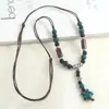 Colar de Cerâmica Dezhou Estilo Étnico Vintage, Pingente de Borboleta Simples e Versátil, Corrente Longa para Suéter, Acessório de Moda para Mulheres