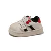 Zapatos para niños pequeños para bebés niños, zapatos de algodón con forro polar añadido para abrigar, zapatillas de skate para niños, zapatos para bebés niñas en otoño e invierno, zapatos de suela blanda para niños pequeños
