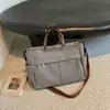 Nova Bolsa Tote Casual de Nylon 2026, Estilo Coreano Simples de Grande Capacidade, Bolsa de Mão e Bolsa Transversal Elegante Personalizada para o Dia a Dia