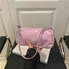 Bolso de charol brillante de moda para debajo del brazo, nuevo estilo otoño 2026, chic, simple, texturizado, bolso baguette de mano para hombro
